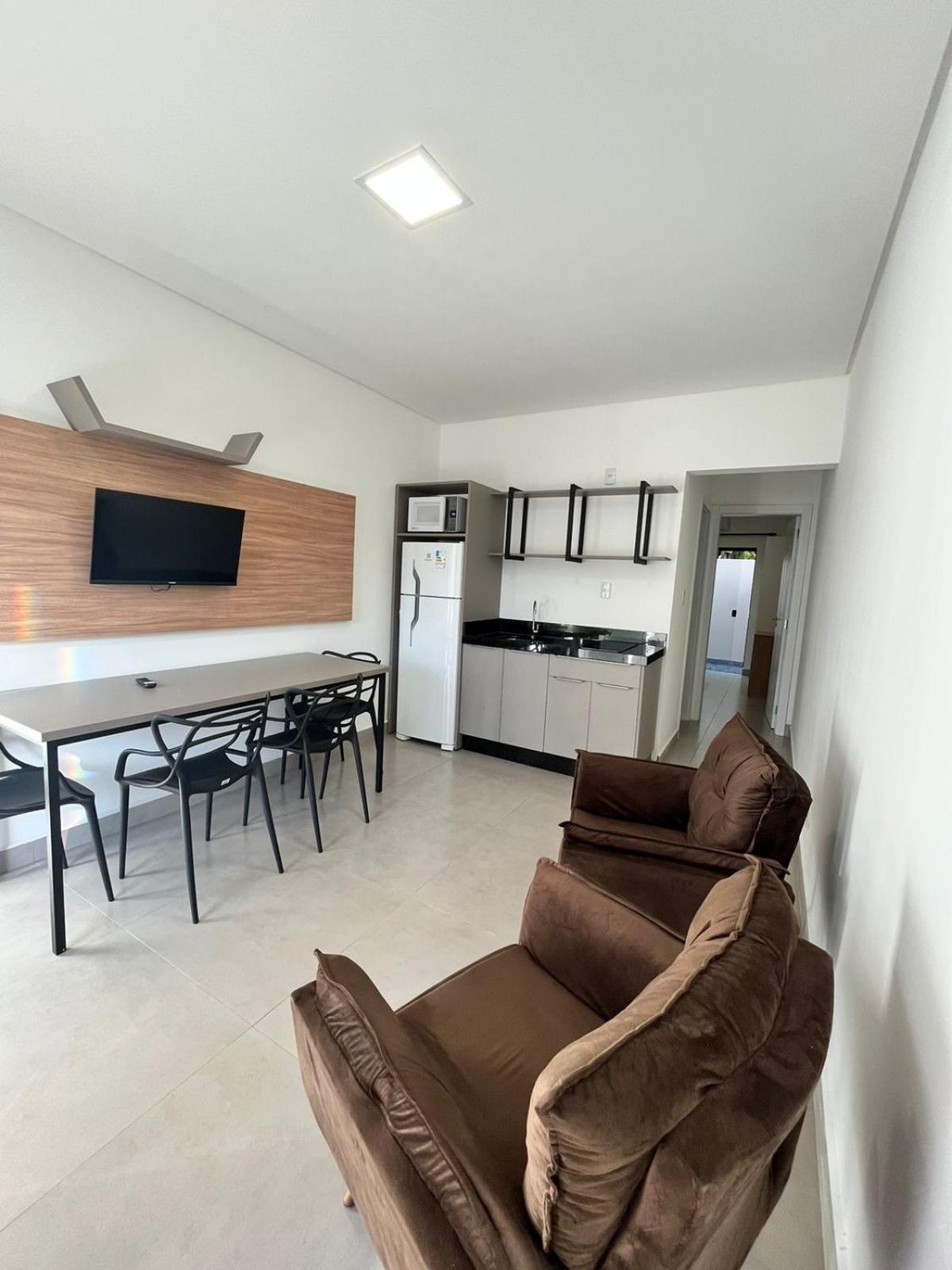 Residencial Flamini Duo Apartment Bombinhas